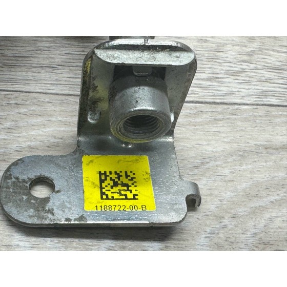 Tesla Model Y brake hose